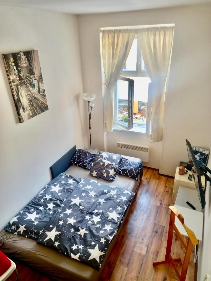 Karlin Cozy Studio Praga Zewnętrze zdjęcie